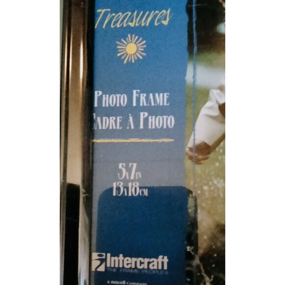 Silver Toned Photo Frame 5x7 Intercraft Tabletop Wall Mount - Picture 3 of 8